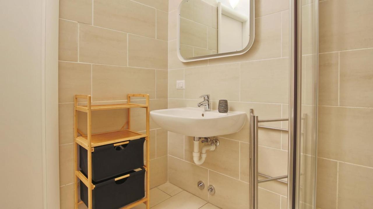 Italianway - Vitani 30 Como Ngoại thất bức ảnh